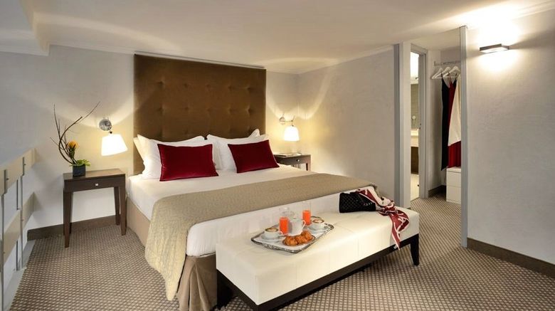 <b>Colonna Palace Hotel Room</b>. Images powered by <a href="https://www.leonardoworldwide.com/" title="Leonardo Worldwide" target="_blank">Leonardo</a>.