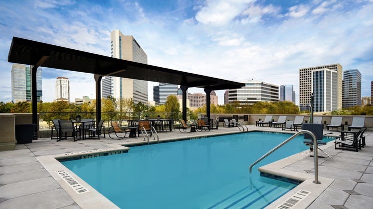 Holiday Inn Express Galleria Area Pool