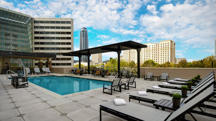 Holiday Inn Express Galleria Area Pool