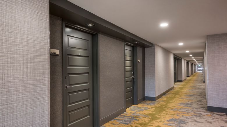 <b>Crowne Plaza Providence-Warwick Lobby</b>. Images powered by <a href="https://www.leonardoworldwide.com/" title="Leonardo Worldwide" target="_blank">Leonardo</a>.