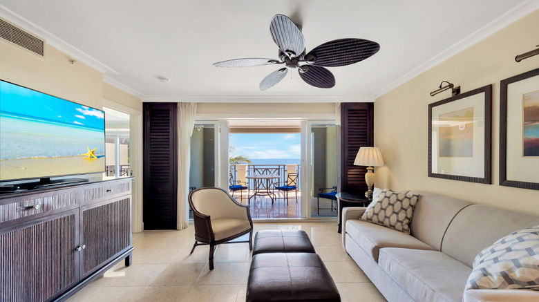 <b>Kimpton Vero Beach Hotel & Spa Suite</b>. Images powered by <a href="https://www.leonardoworldwide.com/" title="Leonardo Worldwide" target="_blank">Leonardo</a>.