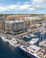 Club Wyndham Long Wharf