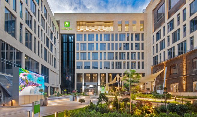 Holiday Inn Yerevan-Republic Square Exterior