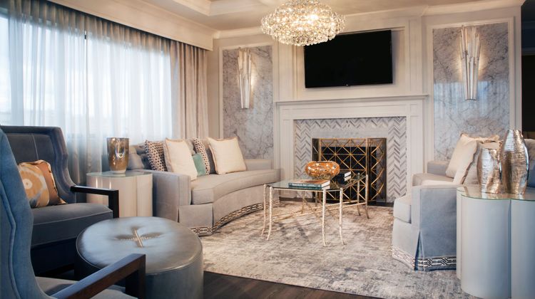 Melrose Georgetown Hotel Suite