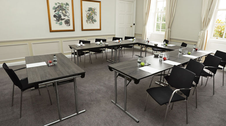 <b>Chicheley Hall Meeting</b>. Images powered by <a href="https://www.leonardoworldwide.com/" title="Leonardo Worldwide" target="_blank">Leonardo</a>.