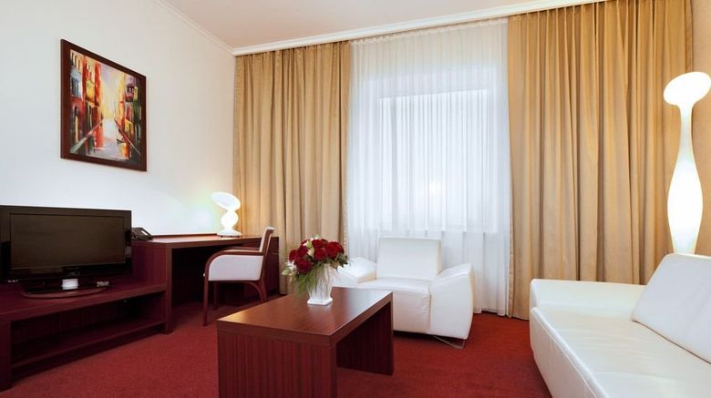 <b>Premier Krakow Hotel Room</b>. Images powered by <a href="https://www.leonardoworldwide.com/" title="Leonardo Worldwide" target="_blank">Leonardo</a>.