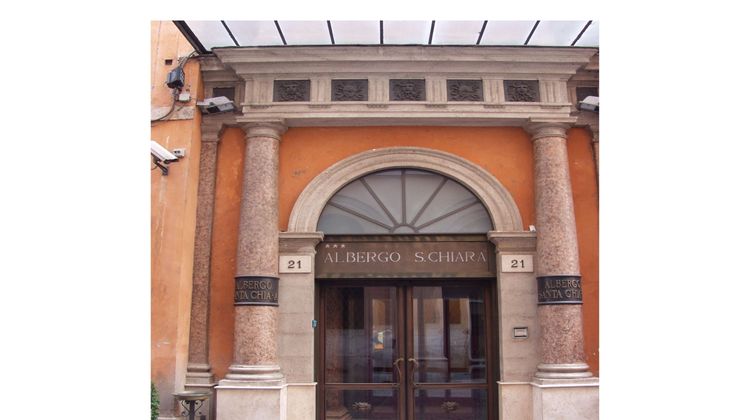 Albergo Santa Chiara Exterior