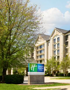 Holiday Inn Express & Suites Alpharetta