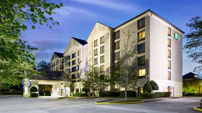 Holiday Inn Express & Suites Alpharetta