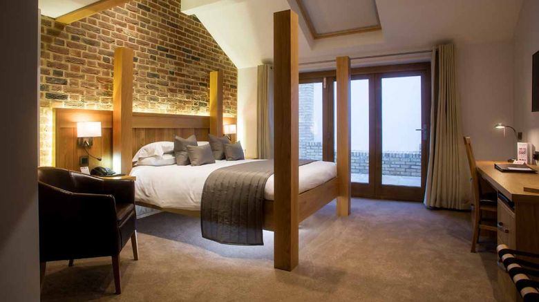 <b>Tewin Bury Farm Hotel Room</b>. Images powered by <a href="https://www.leonardoworldwide.com/" title="Leonardo Worldwide" target="_blank">Leonardo</a>.