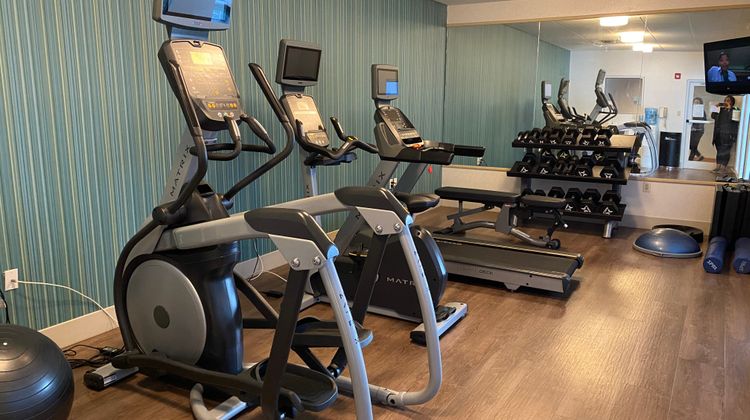 Holiday Inn Express & Stes Health Club