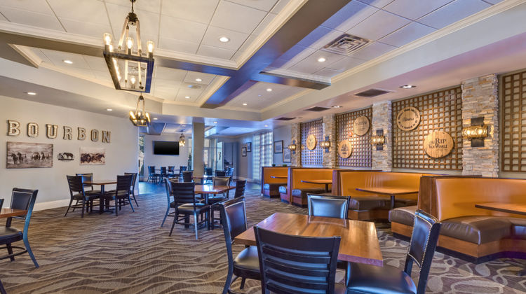 Holiday Inn Morgantown - University Area Restaurant