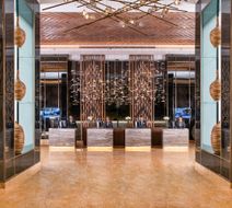 Al Jaddaf Rotana Suite Hotel Lobby