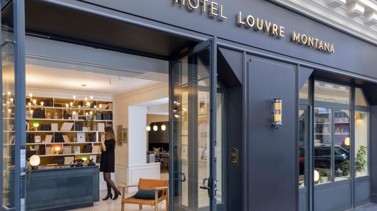 Hotel Louvre Montana Exterior