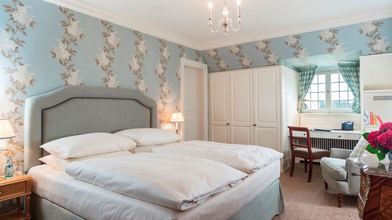 <b>Schlosshotel Kronberg Room</b>. Images powered by <a href="https://www.leonardoworldwide.com/" title="Leonardo Worldwide" target="_blank">Leonardo</a>.