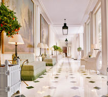 Hotel Le Bristol Lobby