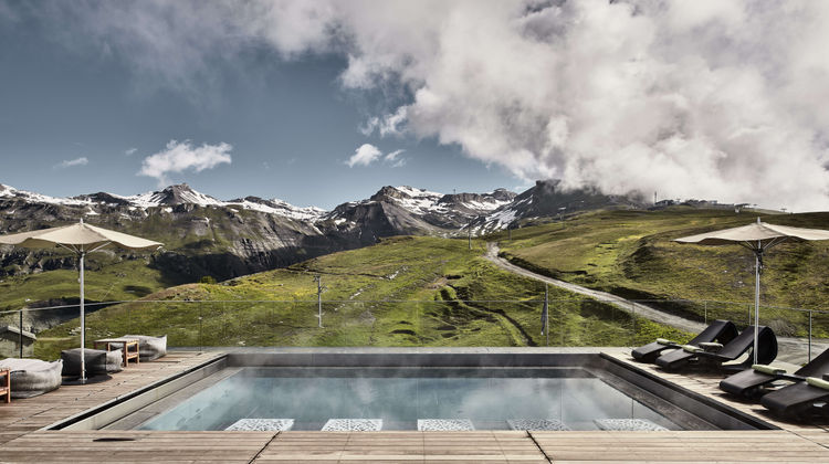 Chetzeron Hotel Pool