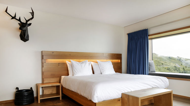 Chetzeron Hotel Room