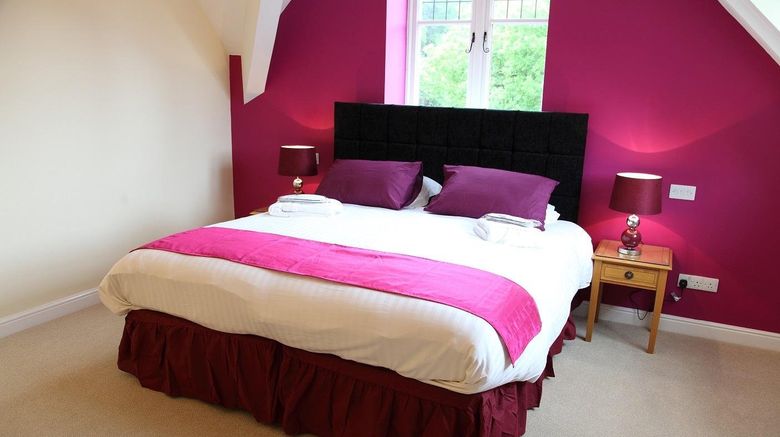 <b>Scalford Hall Hotel Suite</b>. Images powered by <a href="https://www.leonardoworldwide.com/" title="Leonardo Worldwide" target="_blank">Leonardo</a>.
