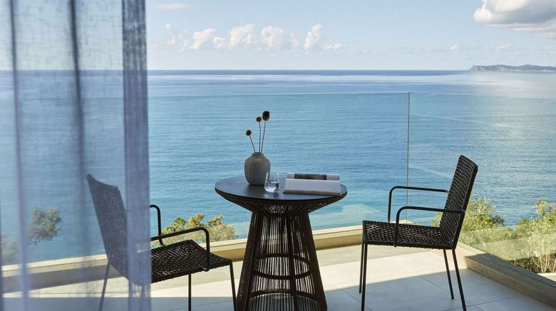 <b>MarBella Elix Room</b>. Images powered by <a href="https://www.leonardoworldwide.com/" title="Leonardo Worldwide" target="_blank">Leonardo</a>.