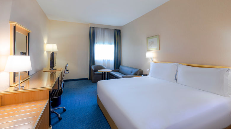 <b>Holiday Inn Yanbu Room</b>. Images powered by <a href="https://www.leonardoworldwide.com/" title="Leonardo Worldwide" target="_blank">Leonardo</a>.