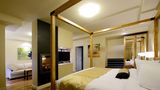 Churchill at 121 Tasman Suite