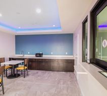 Scottish Inns & Stes Houston Willowbrook Lobby