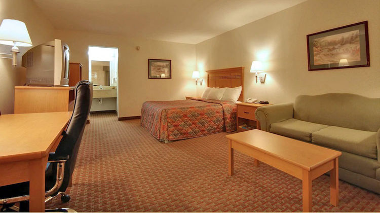Scottish Inns DeSoto Room