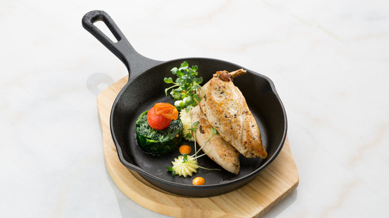 <b>Radisson Blu Hotel, Dubai Barsha Heights Restaurant</b>. Images powered by <a href="https://www.leonardoworldwide.com/" title="Leonardo Worldwide" target="_blank">Leonardo</a>.