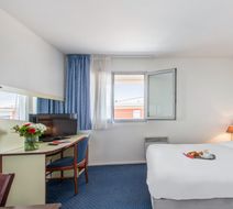 Appart'City Blois Room
