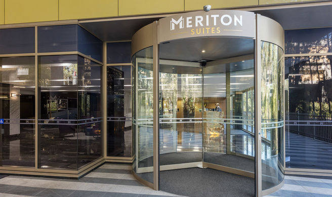 Meriton Suites North Ryde Exterior