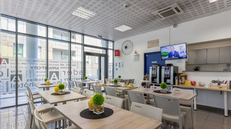 <b>Appart'City Bordeaux Centre Restaurant</b>. Images powered by <a href="https://www.leonardoworldwide.com/" title="Leonardo Worldwide" target="_blank">Leonardo</a>.