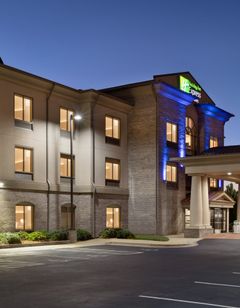 Holiday Inn Express & Suites Opelika