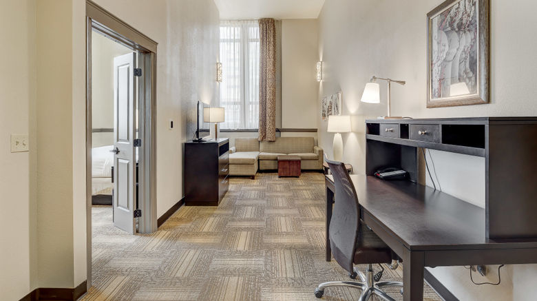 <b>Staybridge Suites Baltimore-Inner Harbor Room</b>. Images powered by <a href="https://www.leonardoworldwide.com/" title="Leonardo Worldwide" target="_blank">Leonardo</a>.