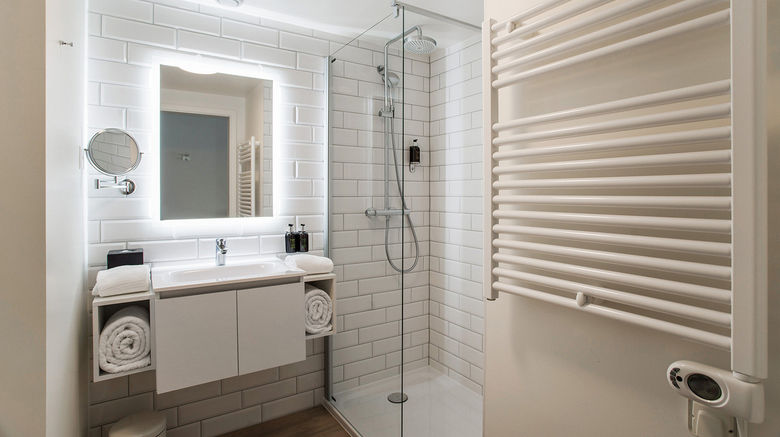 <b>Appart City Geneve Vernier Room</b>. Images powered by <a href="https://www.leonardoworldwide.com/" title="Leonardo Worldwide" target="_blank">Leonardo</a>.