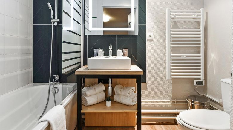 <b>Appart'City Lille Euralille Room</b>. Images powered by <a href="https://www.leonardoworldwide.com/" title="Leonardo Worldwide" target="_blank">Leonardo</a>.