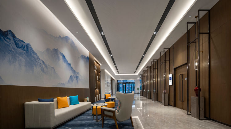 Holiday Inn Express Ancient Town Lobby