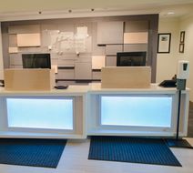 Holiday Inn Express Hotel & Suites Lobby