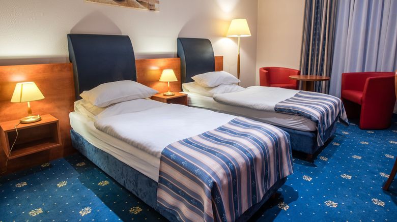 <b>Gwarna Hotel Room</b>. Images powered by <a href="https://www.leonardoworldwide.com/" title="Leonardo Worldwide" target="_blank">Leonardo</a>.