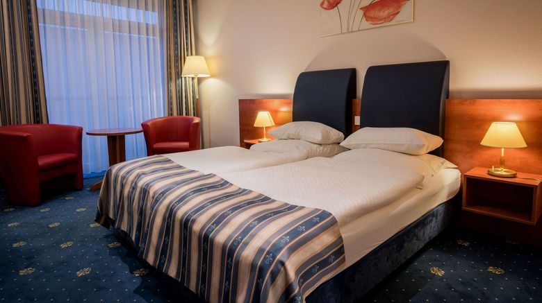 <b>Gwarna Hotel Room</b>. Images powered by <a href="https://www.leonardoworldwide.com/" title="Leonardo Worldwide" target="_blank">Leonardo</a>.