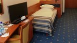 Gwarna Hotel Room