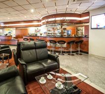 Gwarna Hotel Lobby