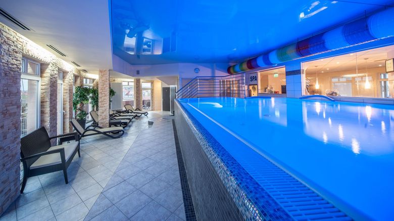 <b>Gwarna Hotel Pool</b>. Images powered by <a href="https://www.leonardoworldwide.com/" title="Leonardo Worldwide" target="_blank">Leonardo</a>.