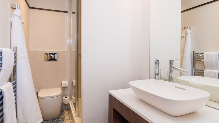 Perle Oban Hotel Room