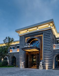 Hotel Indigo Heilong Lake