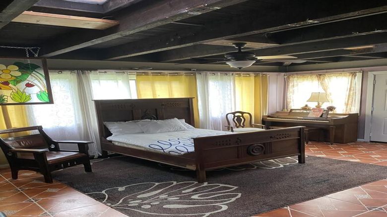 <b>OYO Family Ranch Room</b>. Images powered by <a href="https://www.leonardoworldwide.com/" title="Leonardo Worldwide" target="_blank">Leonardo</a>.