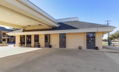 Ingleside Hotel 361