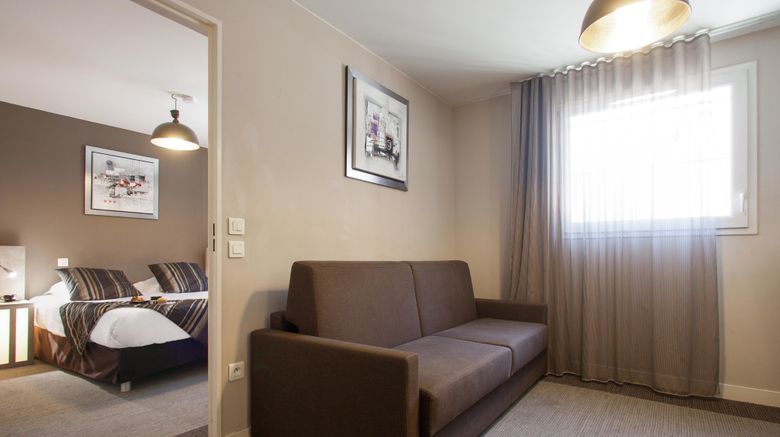 <b>Marseille Centre Prado Velodrome Room</b>. Images powered by <a href="https://www.leonardoworldwide.com/" title="Leonardo Worldwide" target="_blank">Leonardo</a>.