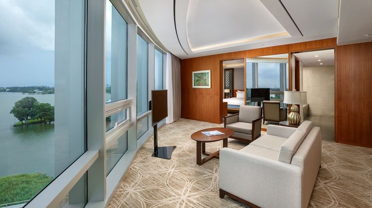 Lotte Hotel Yangon Suite