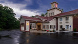 Red Roof Inn Clifton Park Exterior